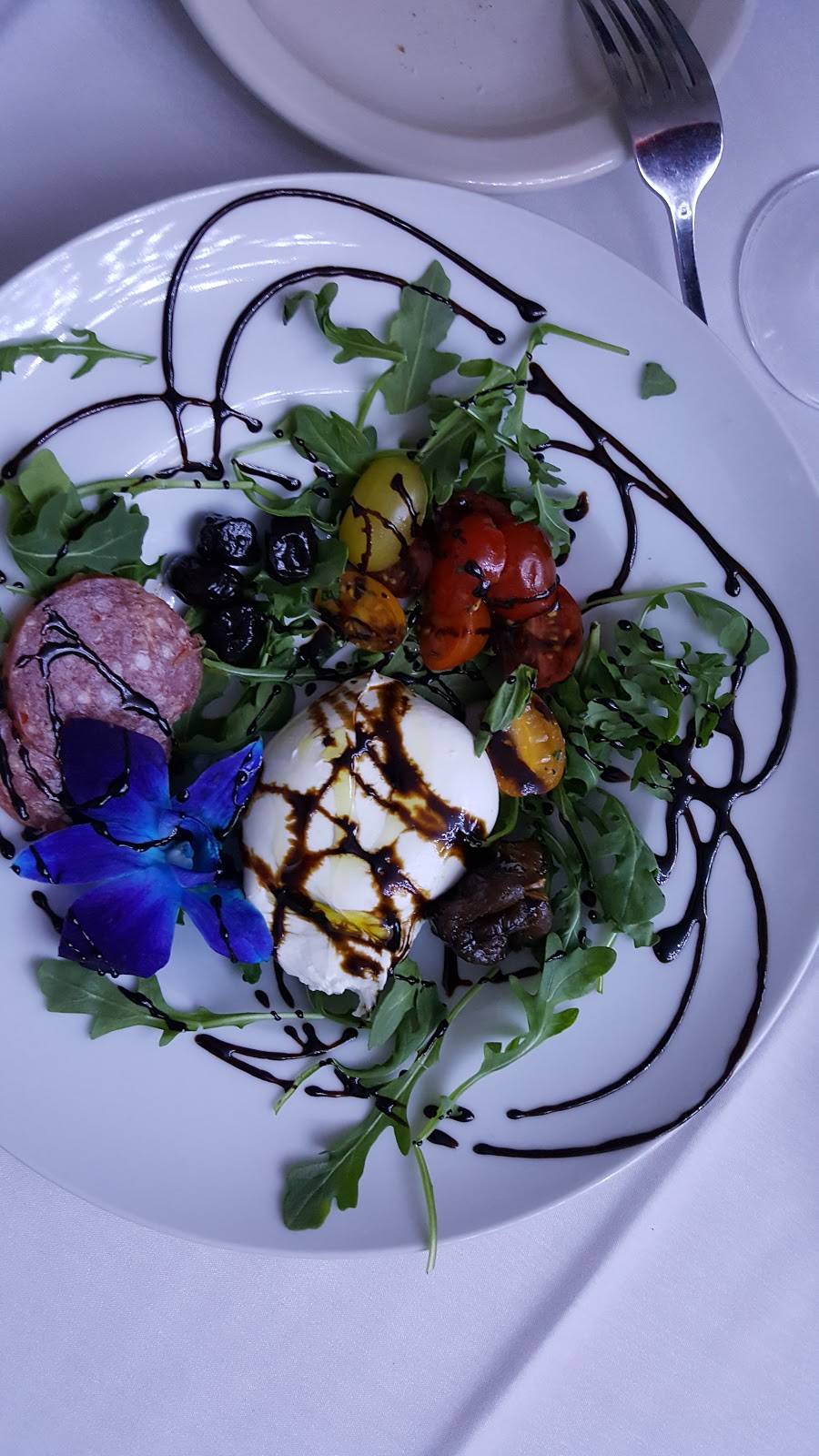 Chefs Table Clinton | cafe | 10 E Main St, Clinton, NJ 08809, USA | 9083232745 OR +1 908-323-2745