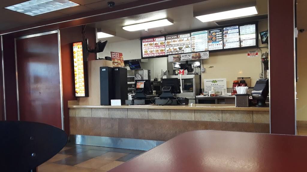 Jack in the Box | restaurant | 500 Broadway St, Chico, CA 95928, USA | 5308935198 OR +1 530-893-5198