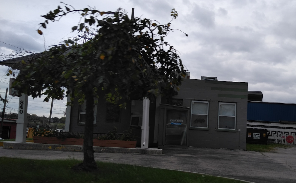 Gregs Grill | restaurant | 840 N Summit St, Toledo, OH 43604, USA | 4192140826 OR +1 419-214-0826