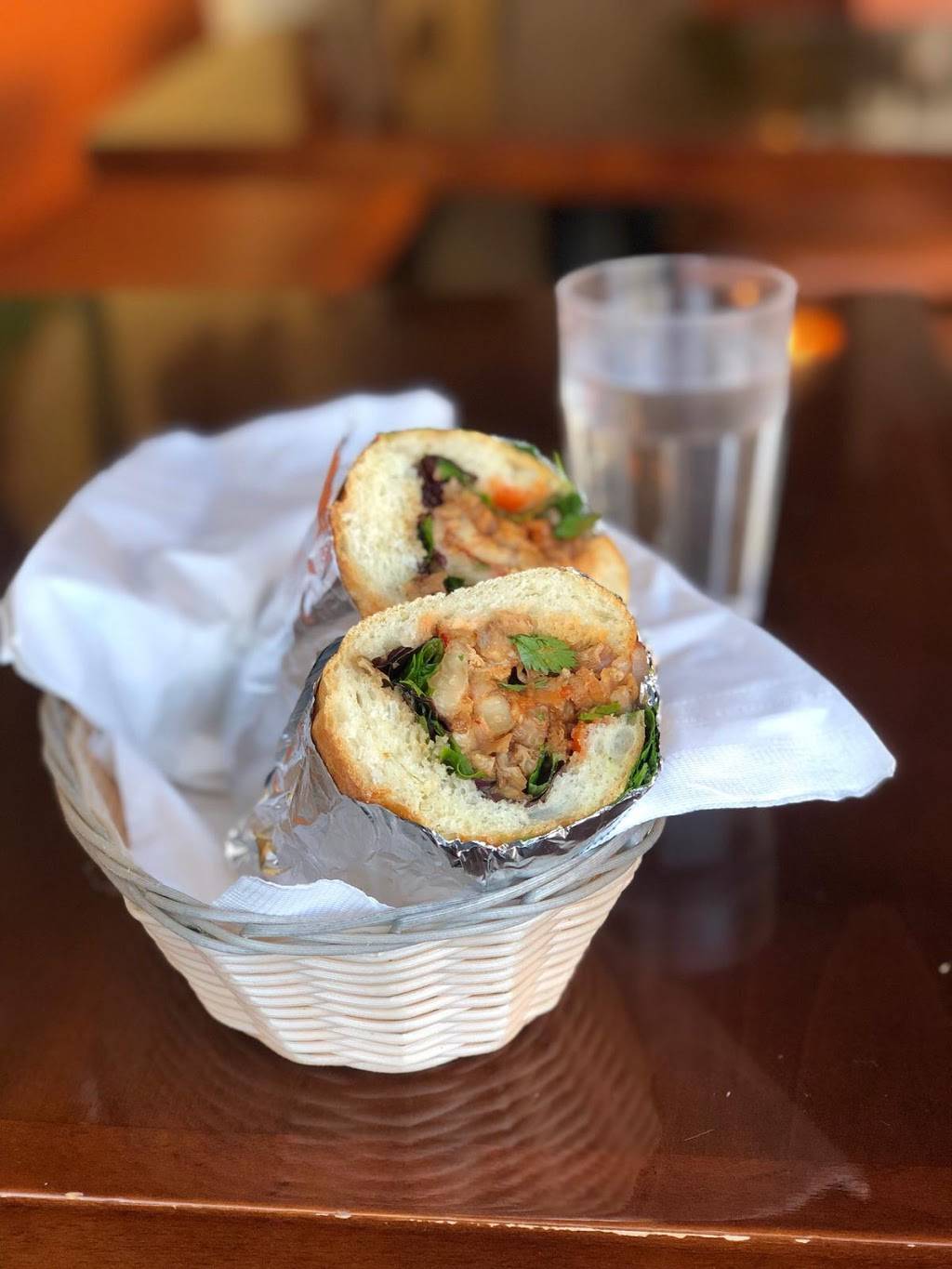 Bobos Bistro | restaurant | 600 York St, San Francisco, CA 94110, USA | 4156587274 OR +1 415-658-7274