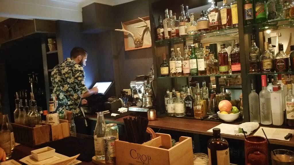 Statesman Tavern | restaurant | 31 State St, Bristol, RI 02809, USA | 4013965115 OR +1 401-396-5115