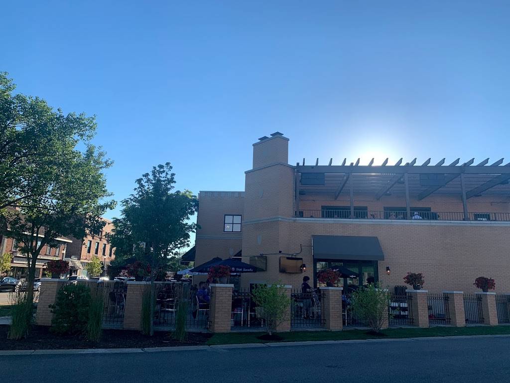 First Draft Grayslake | restaurant | 250 Center St, Grayslake, IL 60030, USA | 2245414445 OR +1 224-541-4445