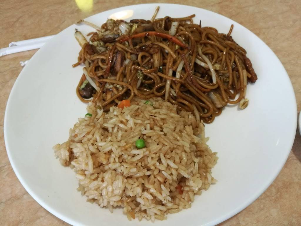 Ma Ma Wok | restaurant | 11914 Elm Ln, Charlotte, NC 28277, USA | 7045448863 OR +1 704-544-8863