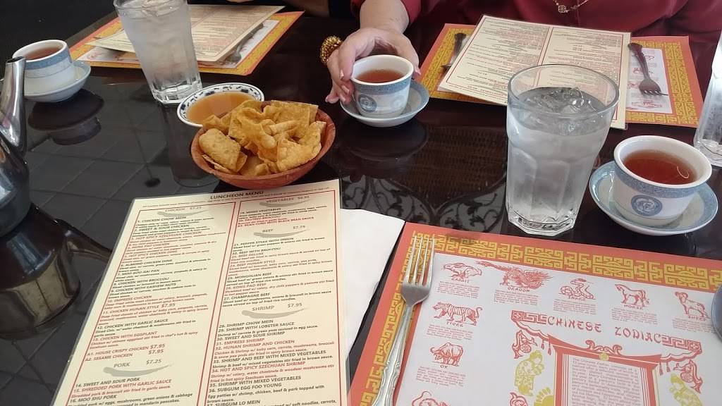 Hunan Gardens | restaurant | 7157 W Q Ave, Kalamazoo, MI 49009, USA | 2693535900 OR +1 269-353-5900