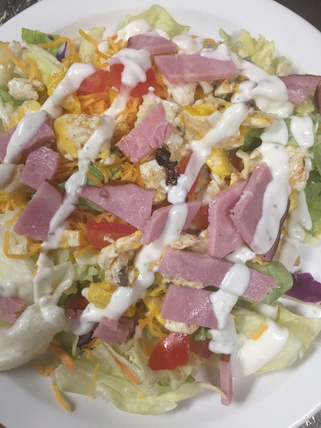 Ma and Pas Family Style Restaurant | restaurant | North side of the square, 110 W Commercial St, Mansfield, MO 65704, USA | 4175542491 OR +1 417-554-2491