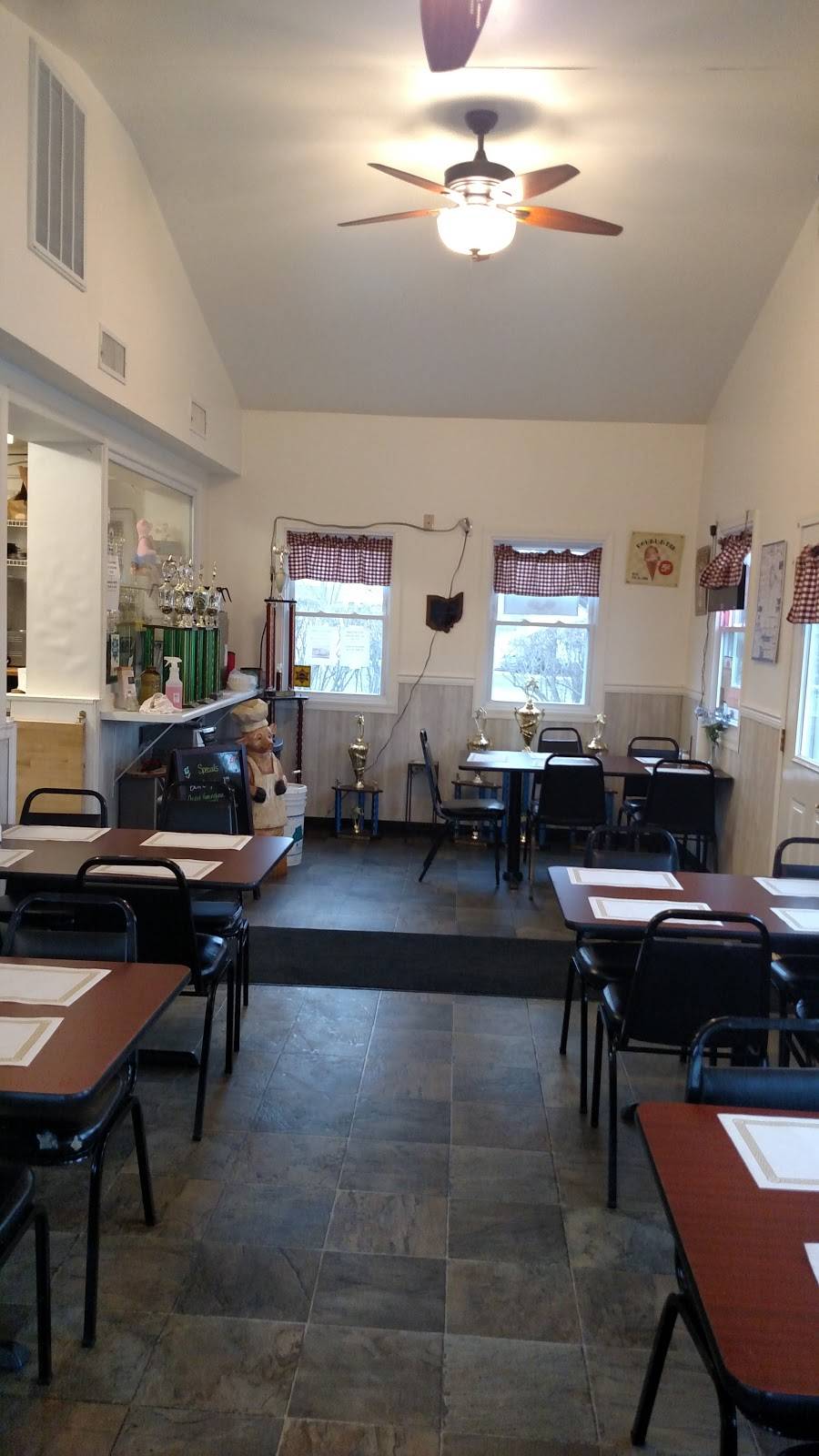 Smokin Buckeye BBQ | restaurant | 811 W Findlay St, Carey, OH 43316, USA | 4193966753 OR +1 419-396-6753