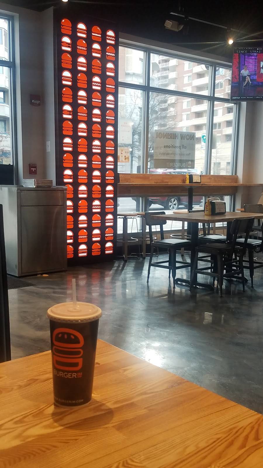 BurgerIM | restaurant | 3811 Fairfax Dr, Arlington, VA 22203, USA | 5713127014 OR +1 571-312-7014