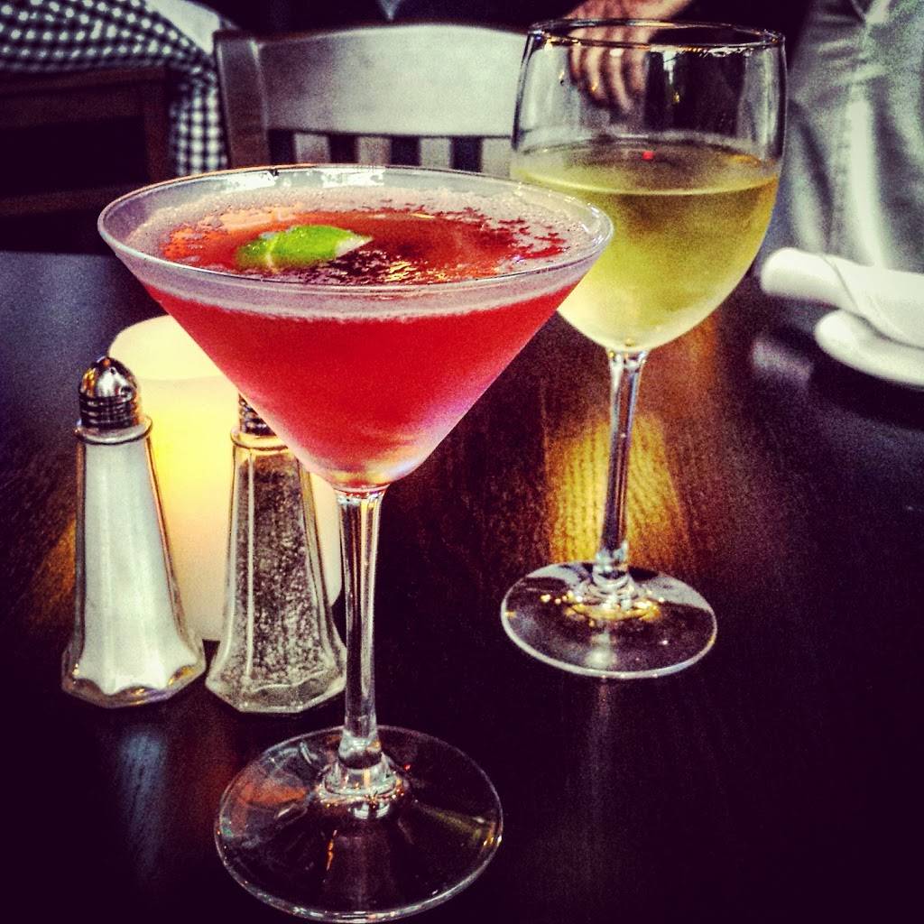 School and Vine Kitchen &Bar | restaurant | 4621 Barker Hill Rd, Jamesville, NY 13078, USA | 3154694227 OR +1 315-469-4227