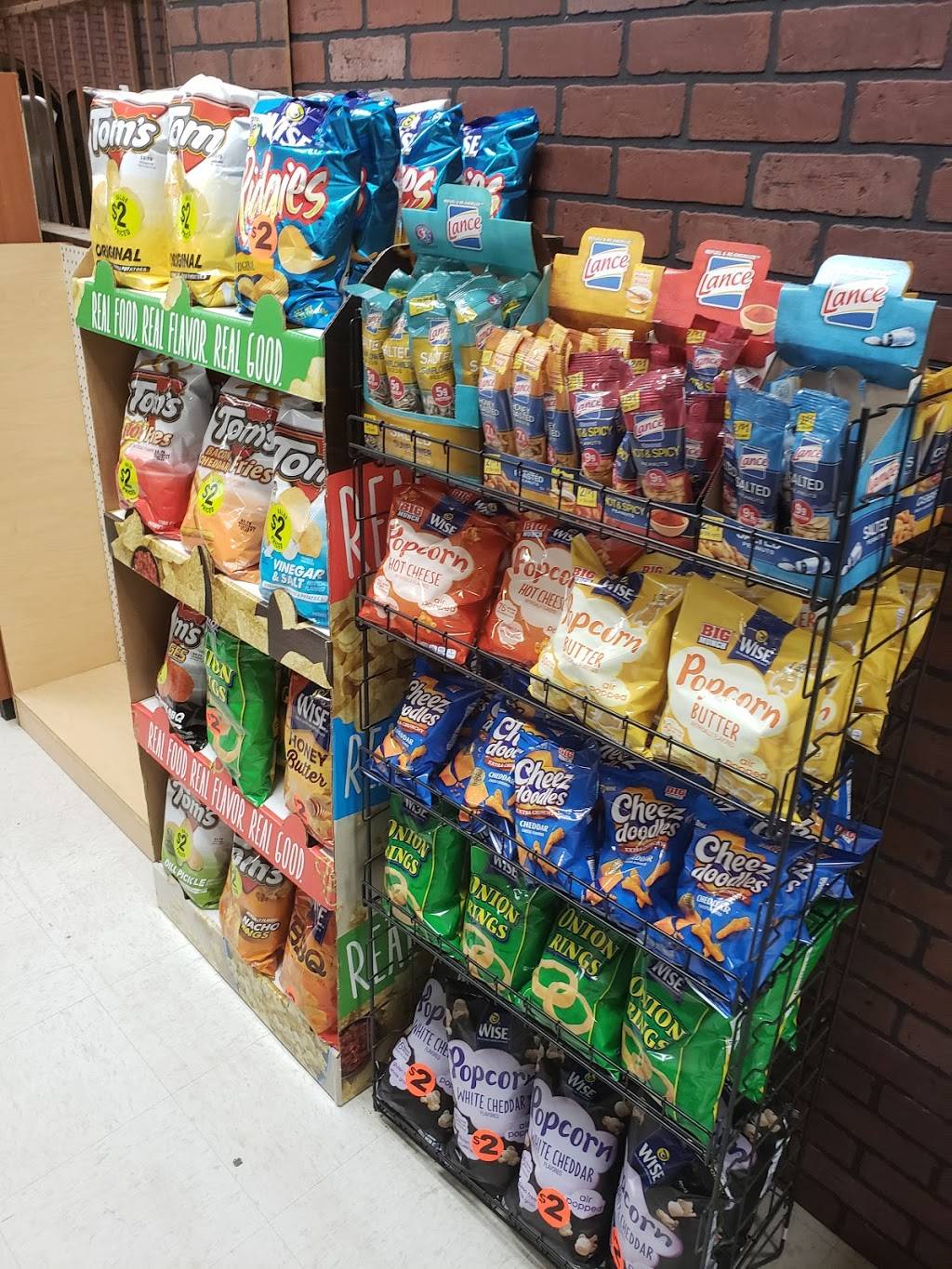 Asheboro deli & grocery | restaurant | 1113 N Fayetteville St, Asheboro, NC 27203, USA | 3365219035 OR +1 336-521-9035