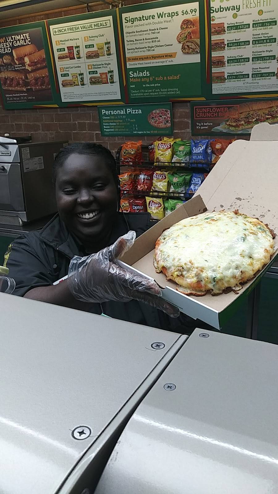 Subway Restaurants | restaurant | 8900 I-35, Denton, TX 76207, USA | 9403823608 OR +1 940-382-3608