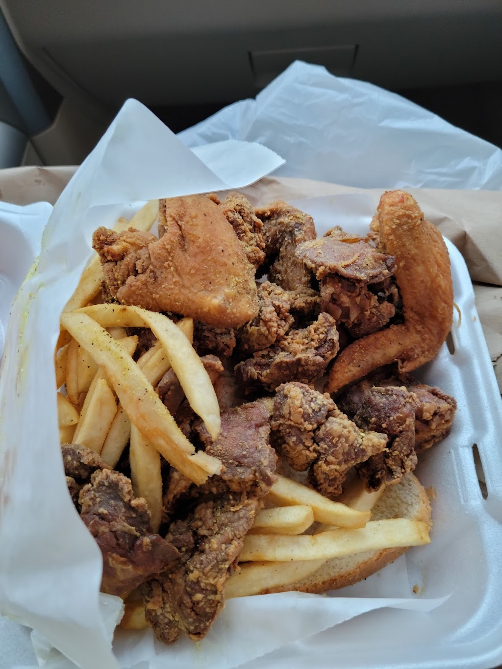 Captain Hooks Fish & Chicken | restaurant | 520 N Oates St, Dothan, AL 36303, USA | 3346991444 OR +1 334-699-1444