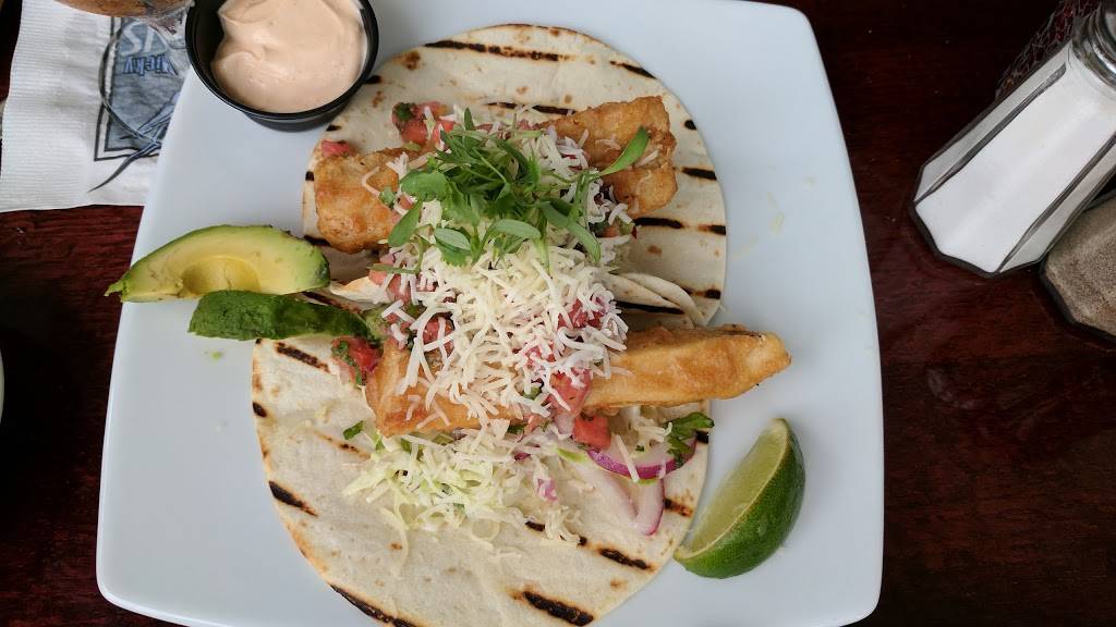 Micky Fins Bar & Grill | restaurant | 12952 Inlet Isle Ln, Ocean City, MD 21842, USA | 4102139033 OR +1 410-213-9033