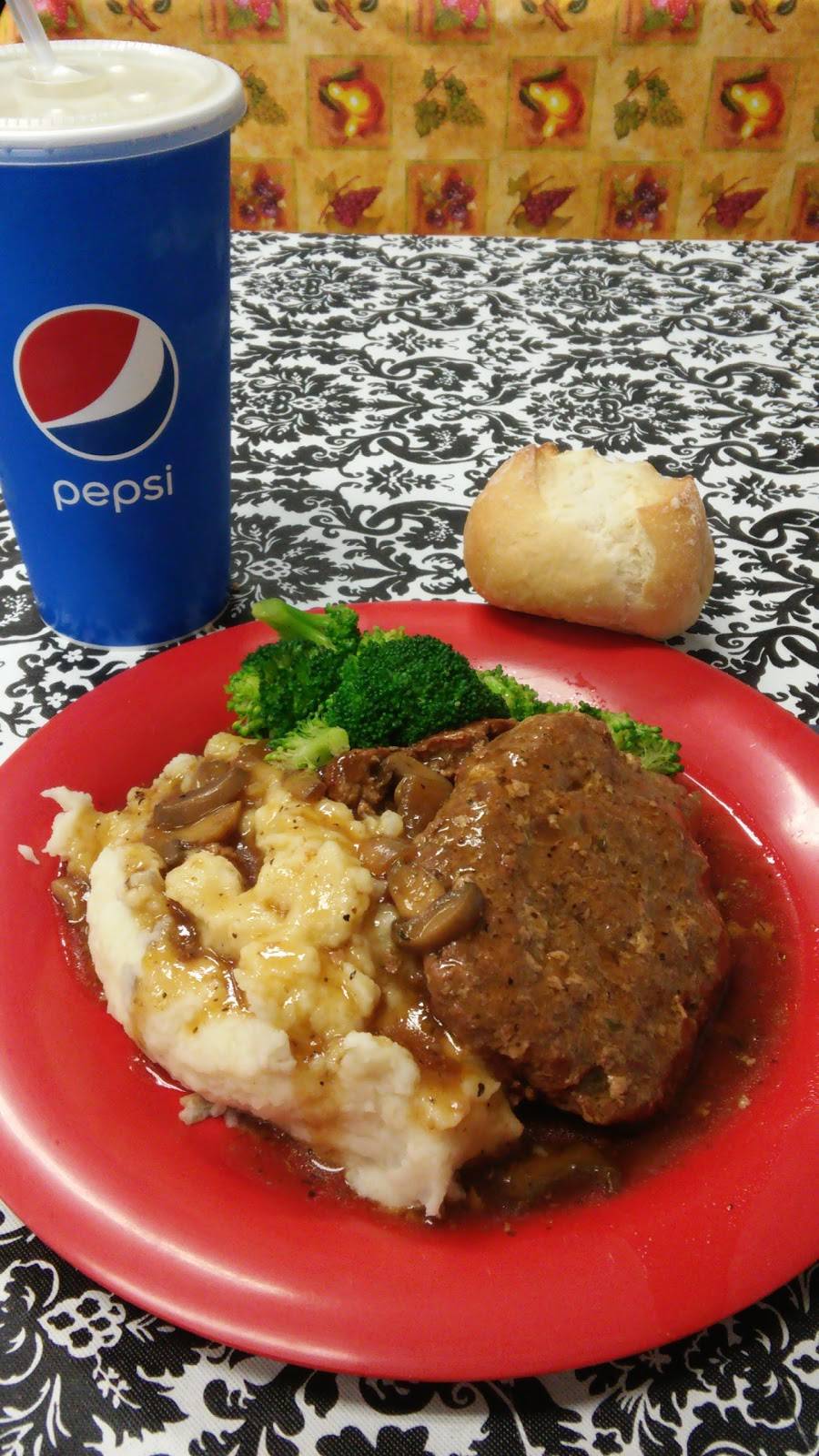 Cascadia Cafe | restaurant | 2240 S 5370 W, West Valley City, UT 84120, USA | 8019562625 OR +1 801-956-2625