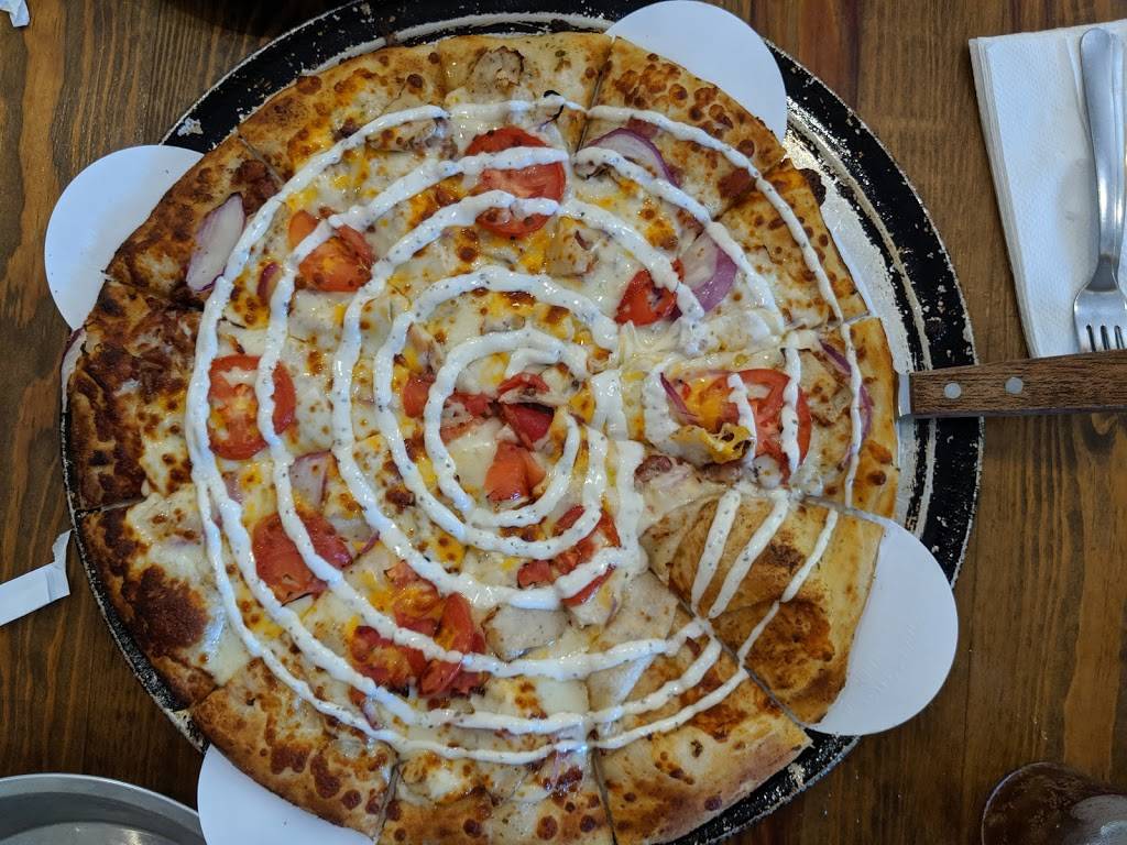 Reds Pizzeria | restaurant | 173 S Main St, Eureka Springs, AR 72632, USA | 4792447170 OR +1 479-244-7170