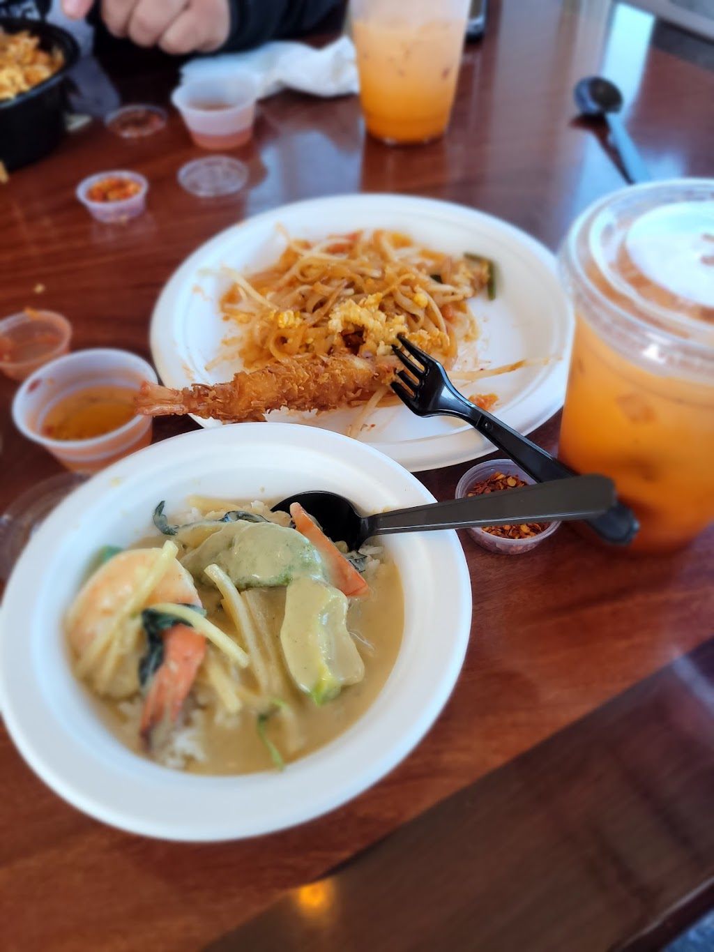 Best Thai | restaurant | 1437 NW U.S. 101, Lincoln City, OR 97367, USA | 5416141777 OR +1 541-614-1777