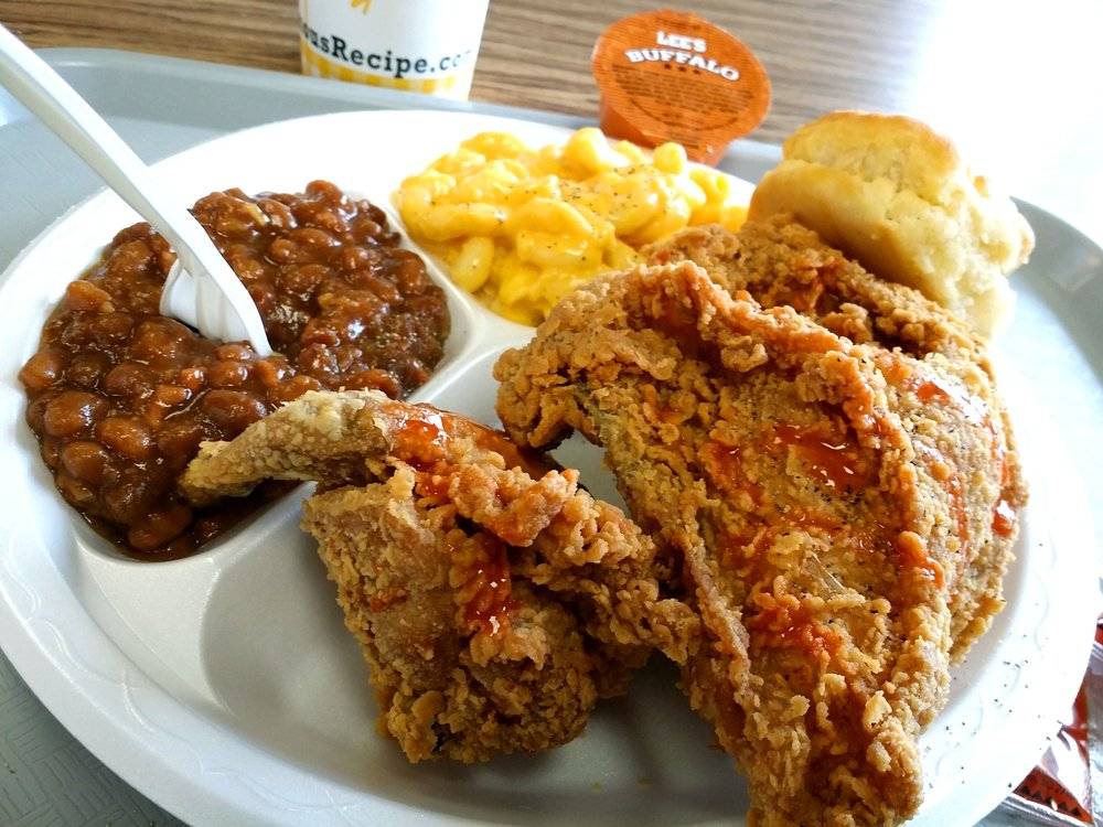 Lees Famous Recipe Chicken | restaurant | 2200 W Broad St, Richmond, VA 23220, USA | 8043551059 OR +1 804-355-1059