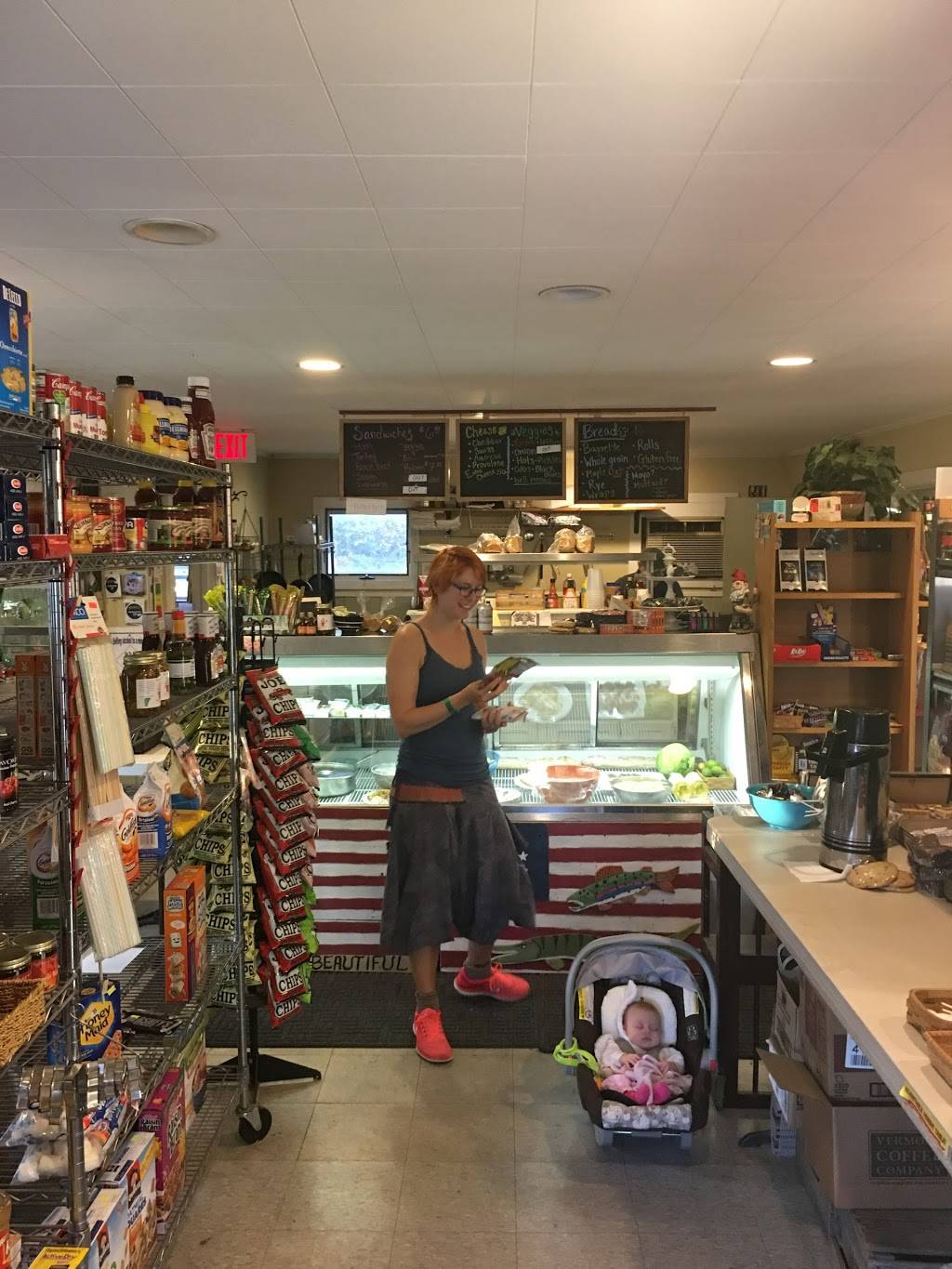 Little Garden Market | restaurant | 86 Ferry Rd, Charlotte, VT 05445, USA | 8024255336 OR +1 802-425-5336