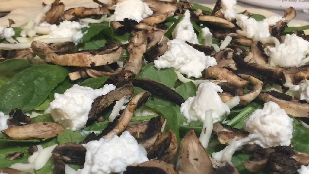 Pasha Pizza | restaurant | 665 Classon Ave, Brooklyn, NY 11238, USA | 3474350666 OR +1 347-435-0666