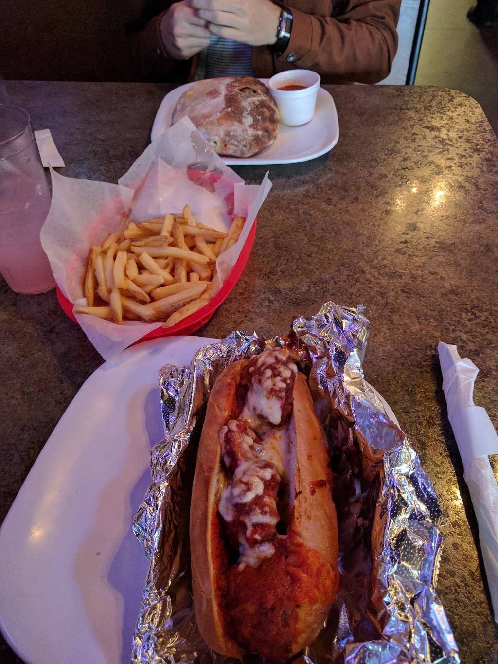 Ferrandos Italian Pizzeria | restaurant | 3555 Richland Ave W, Aiken, SC 29801, USA | 8036428484 OR +1 803-642-8484