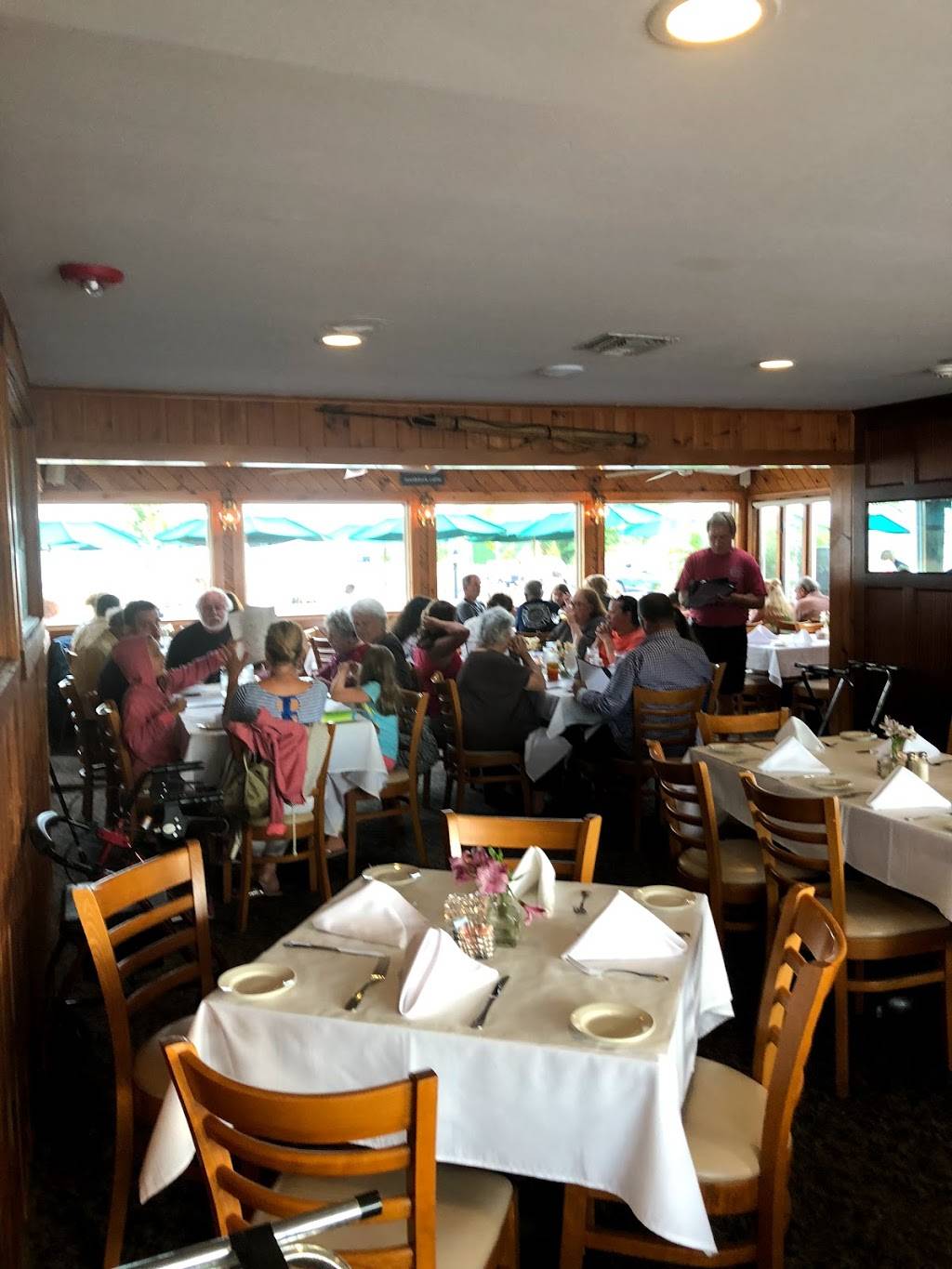 Orient by the Sea | restaurant | 40200 Main Rd, Orient, NY 11957, USA | 6313232424 OR +1 631-323-2424