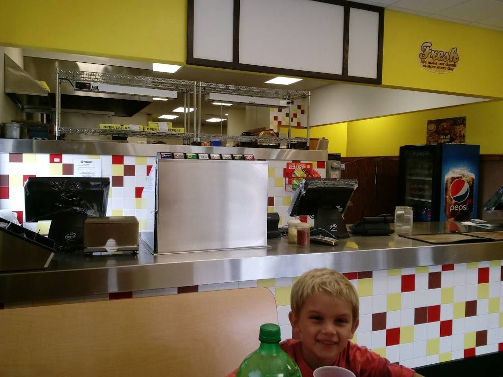 Hungry Howies | restaurant | 16135 NW US Hwy 441 #20, Alachua, FL 32615, USA | 3865185255 OR +1 386-518-5255