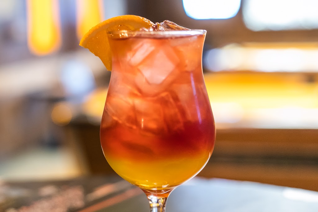 Gold Room Saloon | restaurant | 903 S Mt Shasta Blvd, Mt Shasta, CA 96067, USA | 5309188939 OR +1 530-918-8939