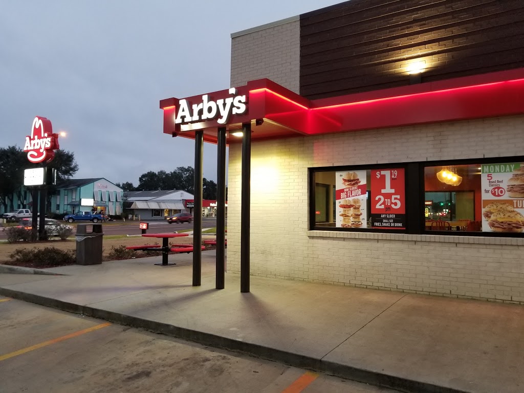 Arbys | meal takeaway | 1551 Gulf Shores Pkwy, Gulf Shores, AL 36542, USA | 2519685688 OR +1 251-968-5688