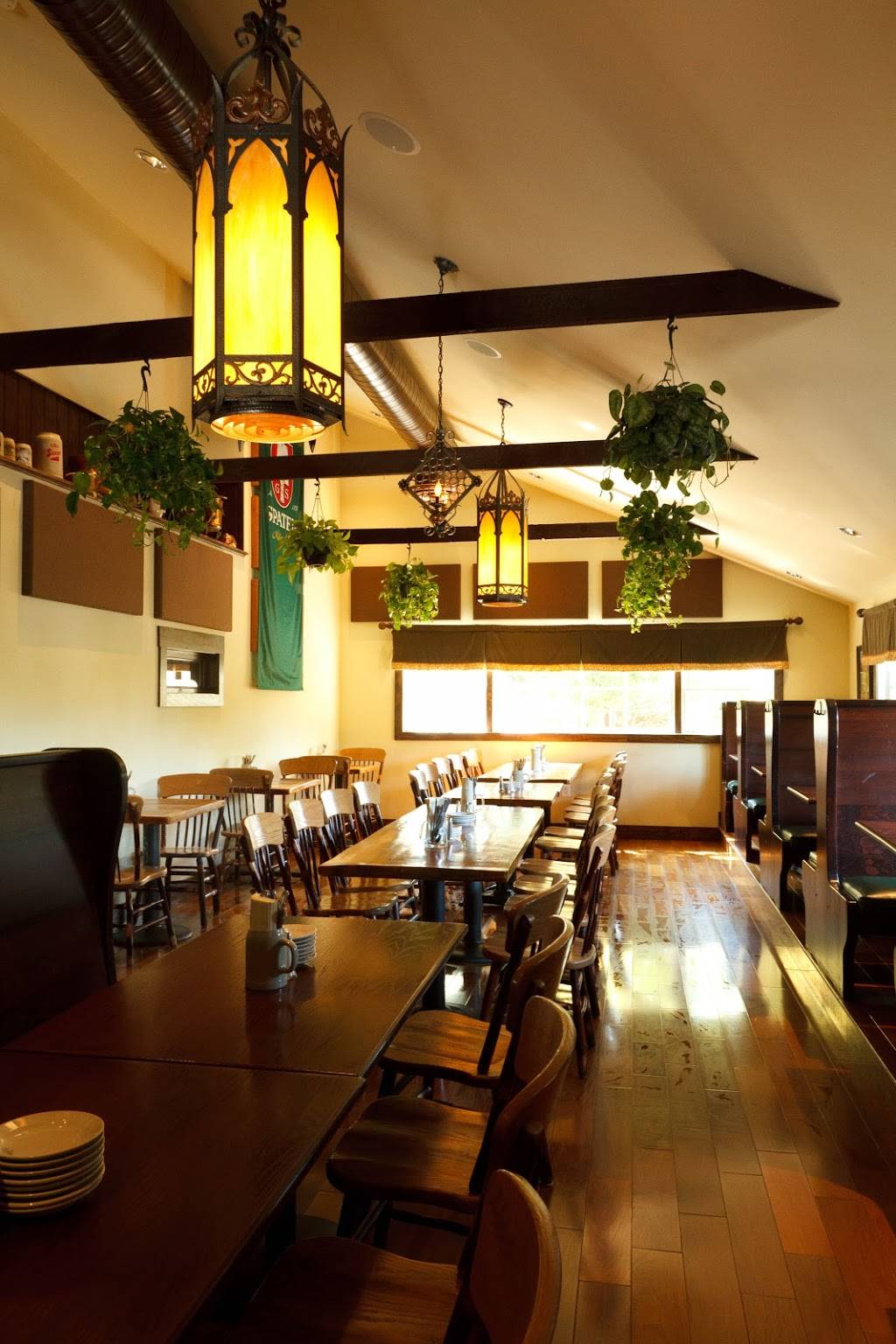 Old Stein Inn | restaurant | 1143 Central Ave E, Edgewater, MD 21037, USA | 4107986807 OR +1 410-798-6807