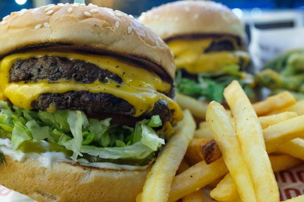 The Habit Burger Grill | meal takeaway | 305 Gellert Blvd, Daly City, CA 94015, USA | 6503015034 OR +1 650-301-5034