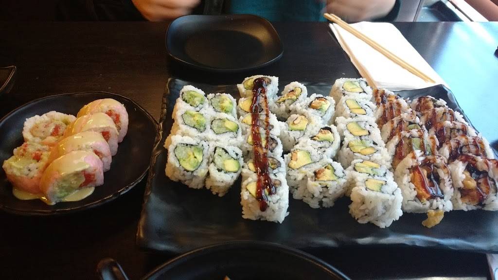 Umami Sushi & Bar | restaurant | 1957 Middle Country Rd, Centereach, NY 11720, USA | 6316765553 OR +1 631-676-5553