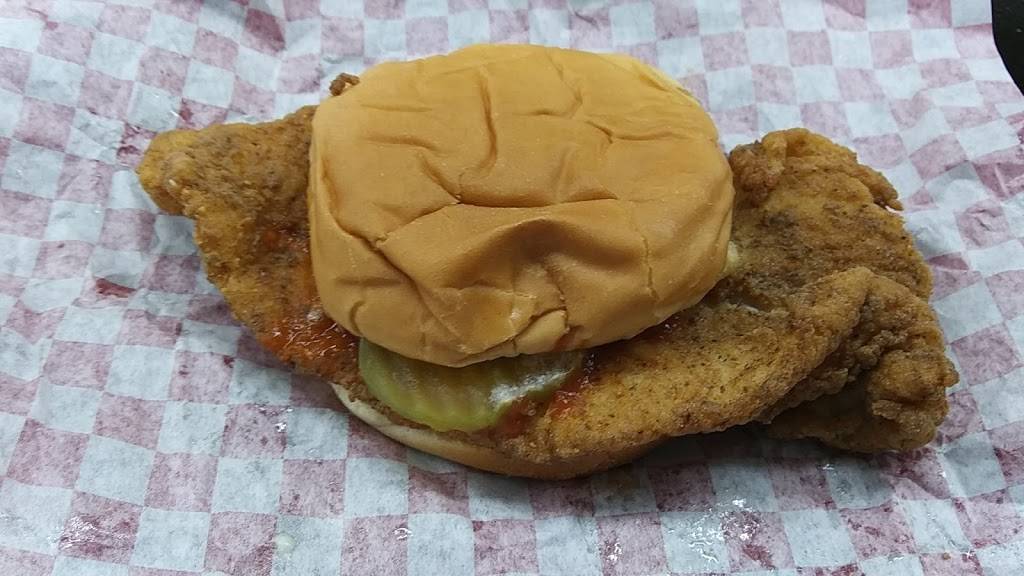 Freemans Grill | restaurant | 961 Green Swamp Road South, Bolton, NC 28423, USA | 9106552055 OR +1 910-655-2055