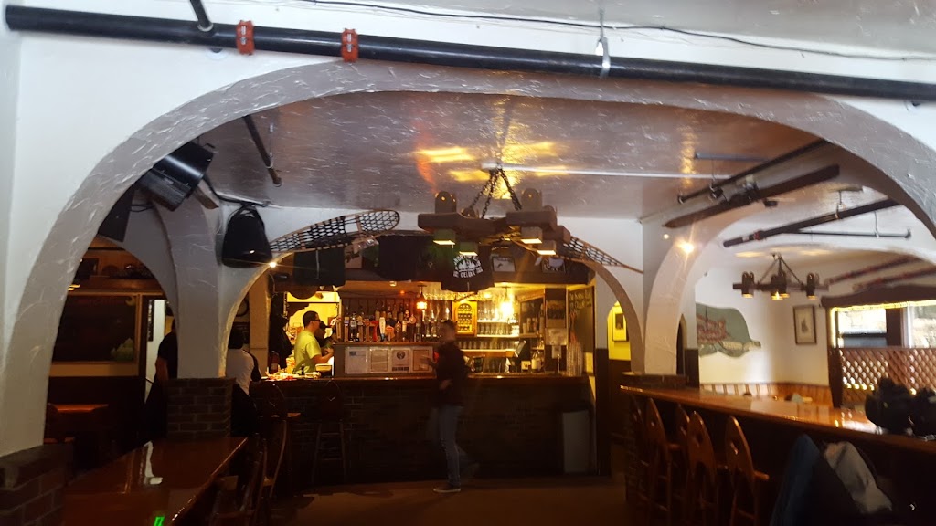 Alpine Inn | restaurant | 33818 Crystal Mountain Blvd, Enumclaw, WA 98022, USA | 3606632262 OR +1 360-663-2262