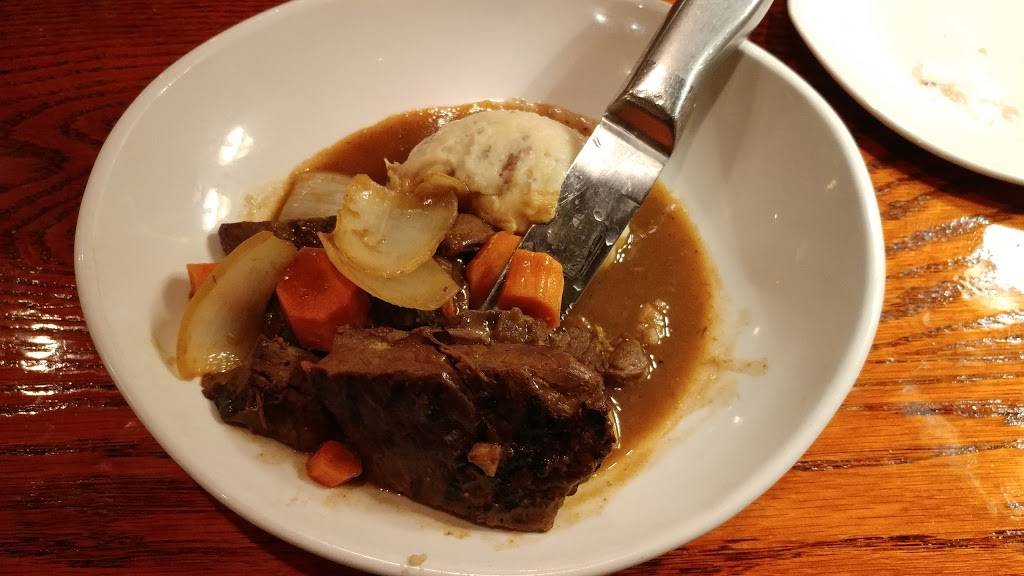 Sam Sneads Oak Grill & Tavern | restaurant | 7 Sylvester C. Formey Dr, Savannah, GA 31408, USA | 9129630797 OR +1 912-963-0797