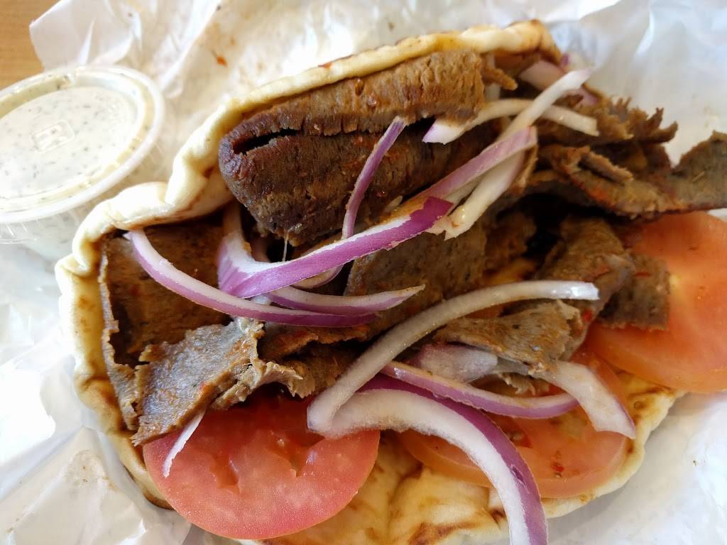 Victors Kafe | restaurant | 15817 Bernardo Center Dr, San Diego, CA 92127, USA | 8584519992 OR +1 858-451-9992