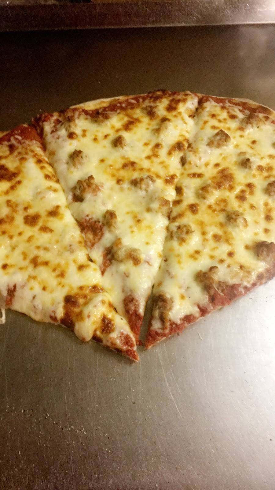D Arcos Pizza | restaurant | 2819 W 63rd St, Chicago, IL 60629, USA | 7739126273 OR +1 773-912-6273