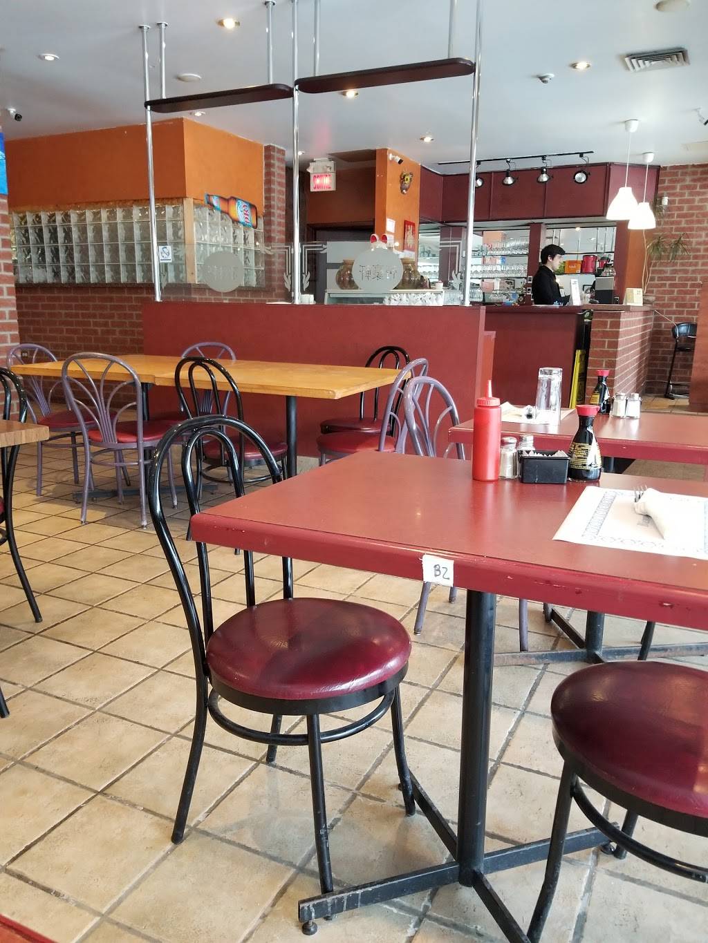 Restaurant Nouilles Impériales | meal takeaway | 12000 Boulevard Armand-Bombardier, Montréal, QC H1E 1M5, Canada | 5148816116 OR +1 514-881-6116