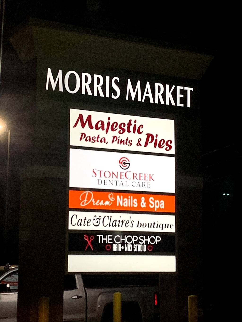 Majestic Pies | restaurant | 8301 US-31, Morris, AL 35116, USA | 2055436204 OR +1 205-543-6204