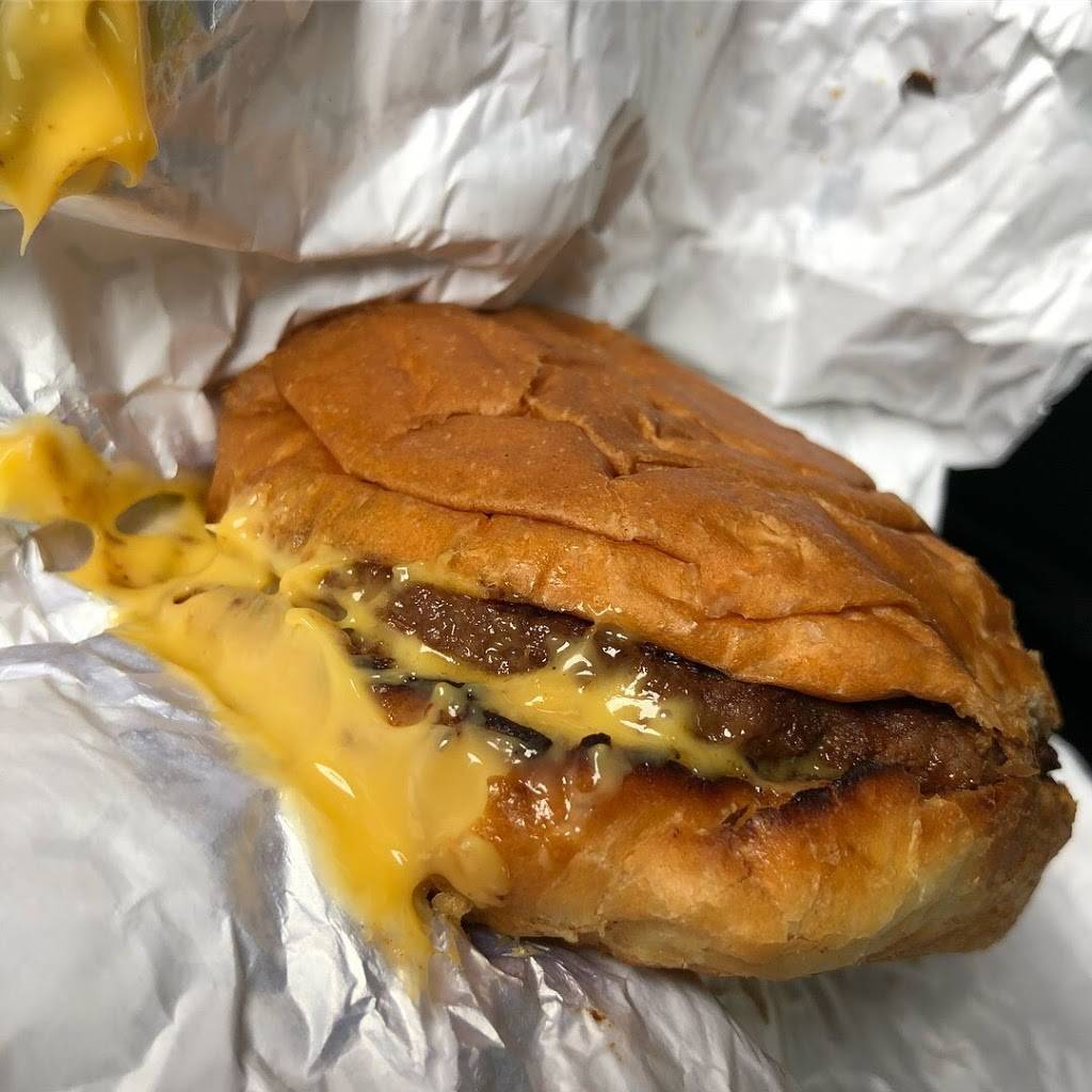 Swensons (Montrose) Drive-In Restaurants | meal takeaway | 40 Brookmont Rd, Akron, OH 44333, USA | 3306651858 OR +1 330-665-1858