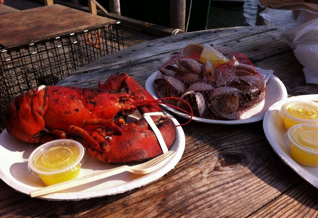 Menemsha Galley | restaurant | 515 N Rd, Chilmark, MA 02535, USA | 5086459819 OR +1 508-645-9819