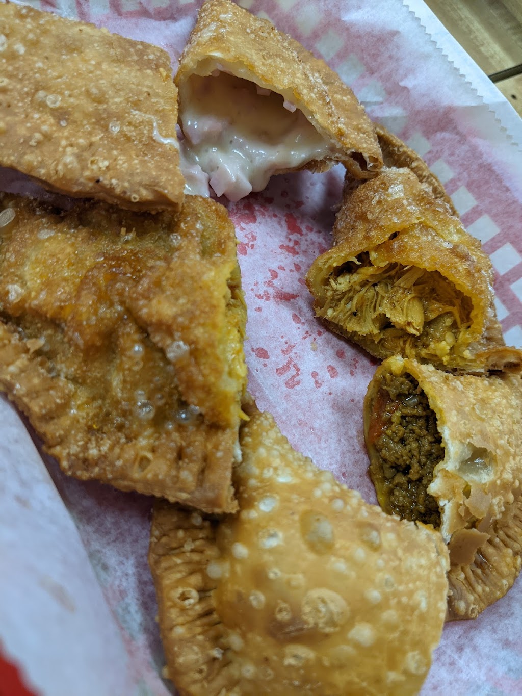 Tropicuba Cafe | restaurant | 5606 W Irving Park Rd, Chicago, IL 60634, USA | 7732022222 OR +1 773-202-2222