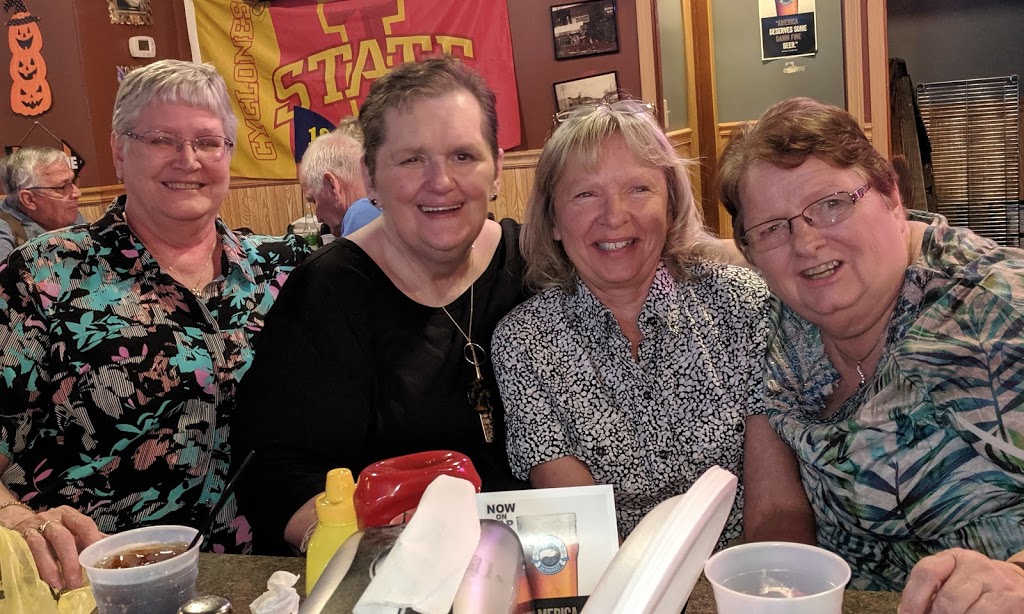 Bob Roes North End Zone | night club | 4100 Floyd Blvd, Sioux City, IA 51108, USA | 7125222834 OR +1 712-522-2834