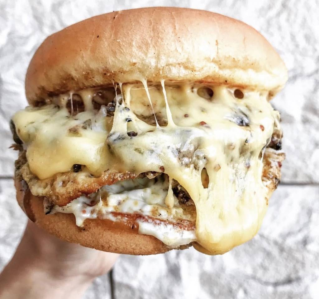 Arcwood Wine Bar | restaurant | 18636 Ventura Blvd, Tarzana, CA 91356, USA | 8185783098 OR +1 818-578-3098