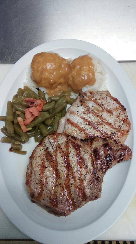 Silver Flash Restaurant | restaurant | 14547 Kedzie Ave, Posen, IL 60469, USA | 7085979292 OR +1 708-597-9292