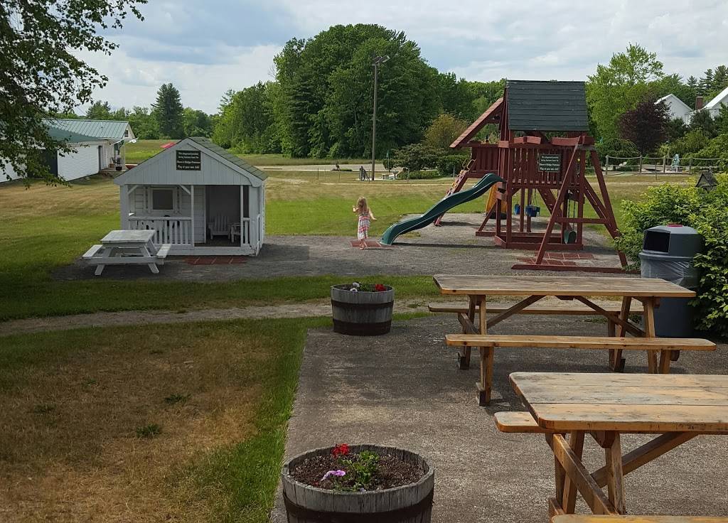 Shaws Ridge Farm Ice Cream, BBQ Barn & Mini-Golf | restaurant | 59 Shaws Ridge Rd, Sanford, ME 04073, USA | 2073242510 OR +1 207-324-2510