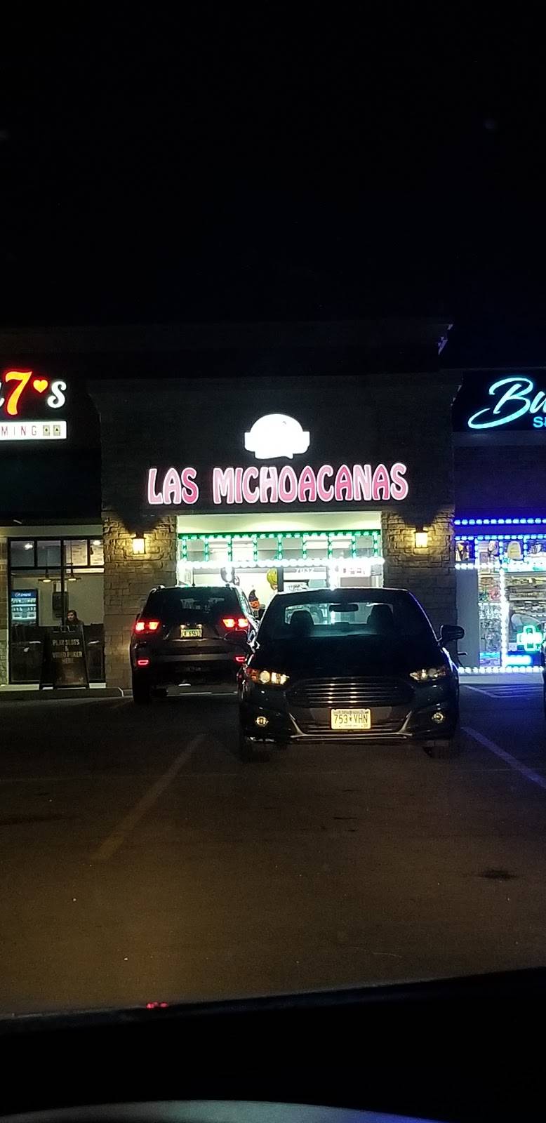 La Michoacana | restaurant | 7034 S Harlem Ave, Bridgeview, IL 60455, USA | 7085460674 OR +1 708-546-0674