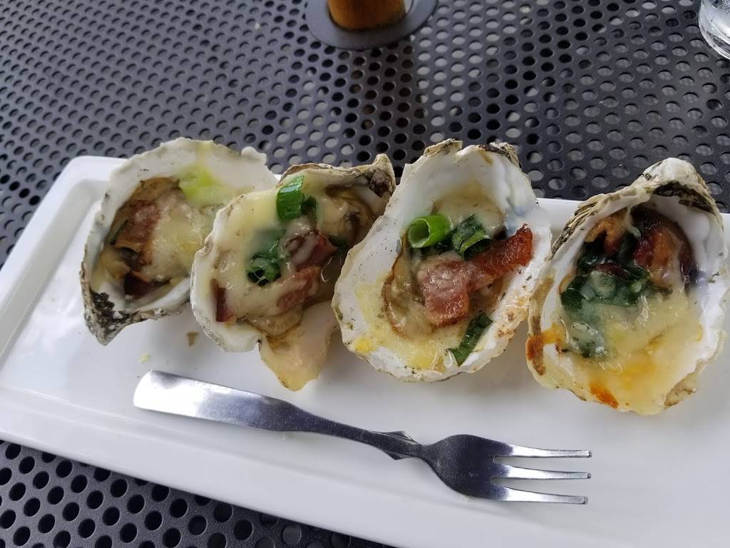 Ricciutis Kitchen | restaurant | 3308 Olney Sandy Spring Rd, Olney, MD 20832, USA | 3015703388 OR +1 301-570-3388