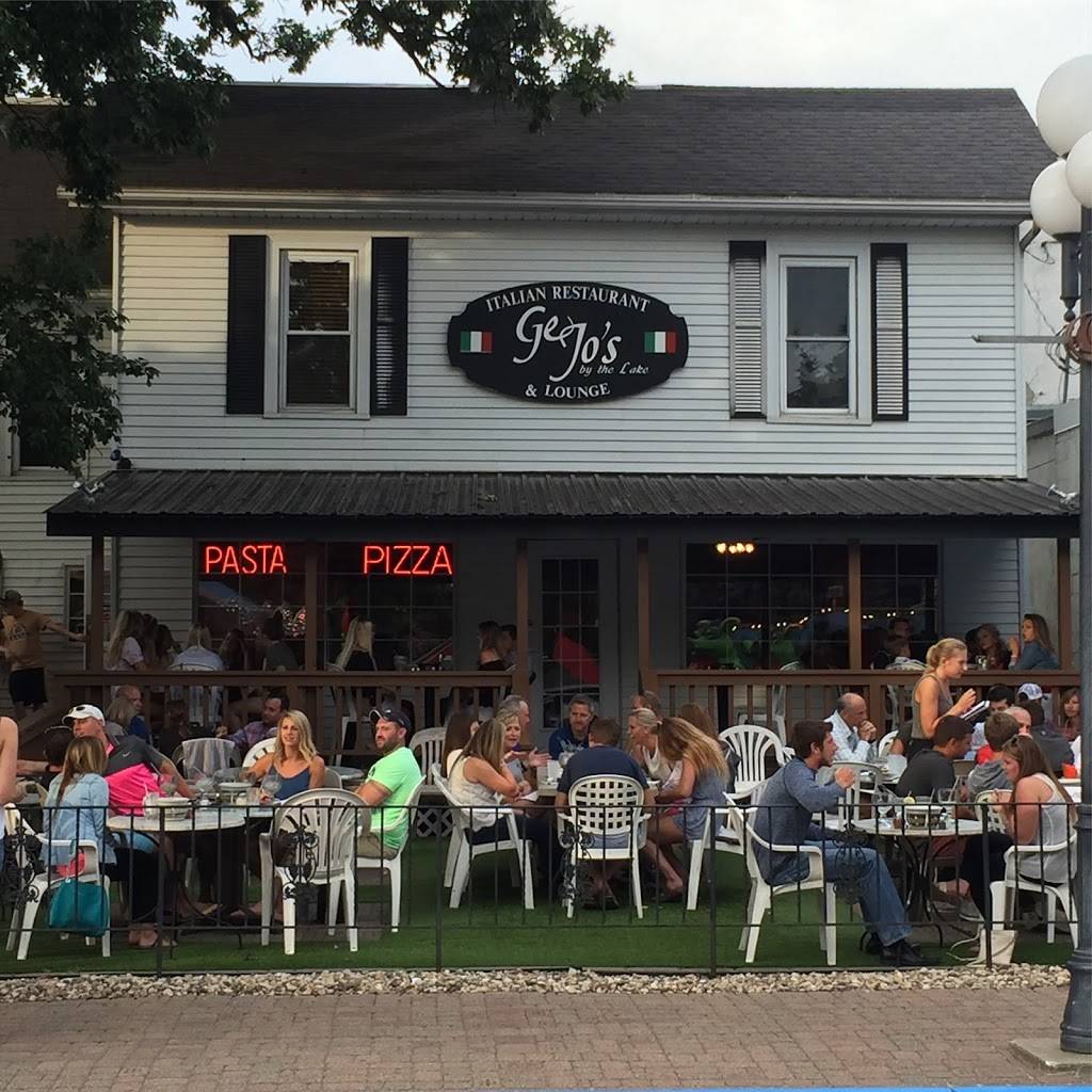 GeJos by the Lake - Italian Restaurant and Lounge | restaurant | 12 N 3rd St, Clear Lake, IA 50428, USA | 6413578288 OR +1 641-357-8288