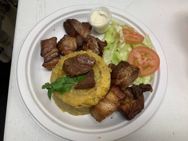 Dees Caribbean Cafe | restaurant | 8030 FM1765 C-100, Texas City, TX 77591, USA | 4092297029 OR +1 409-229-7029
