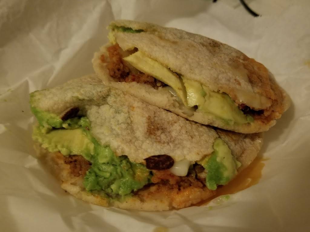 GORDITAS ROSI | restaurant | 901 E University Ave, Des Moines, IA 50316, USA | 5155370205 OR +1 515-537-0205