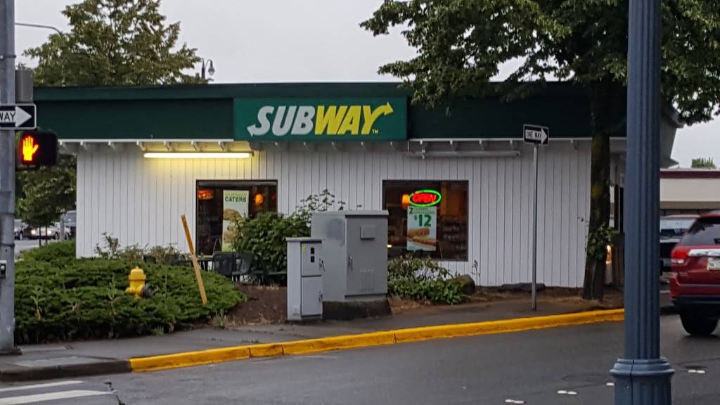 Subway | meal takeaway | 16001 Redmond Way, Redmond, WA 98052, USA | 4258859210 OR +1 425-885-9210